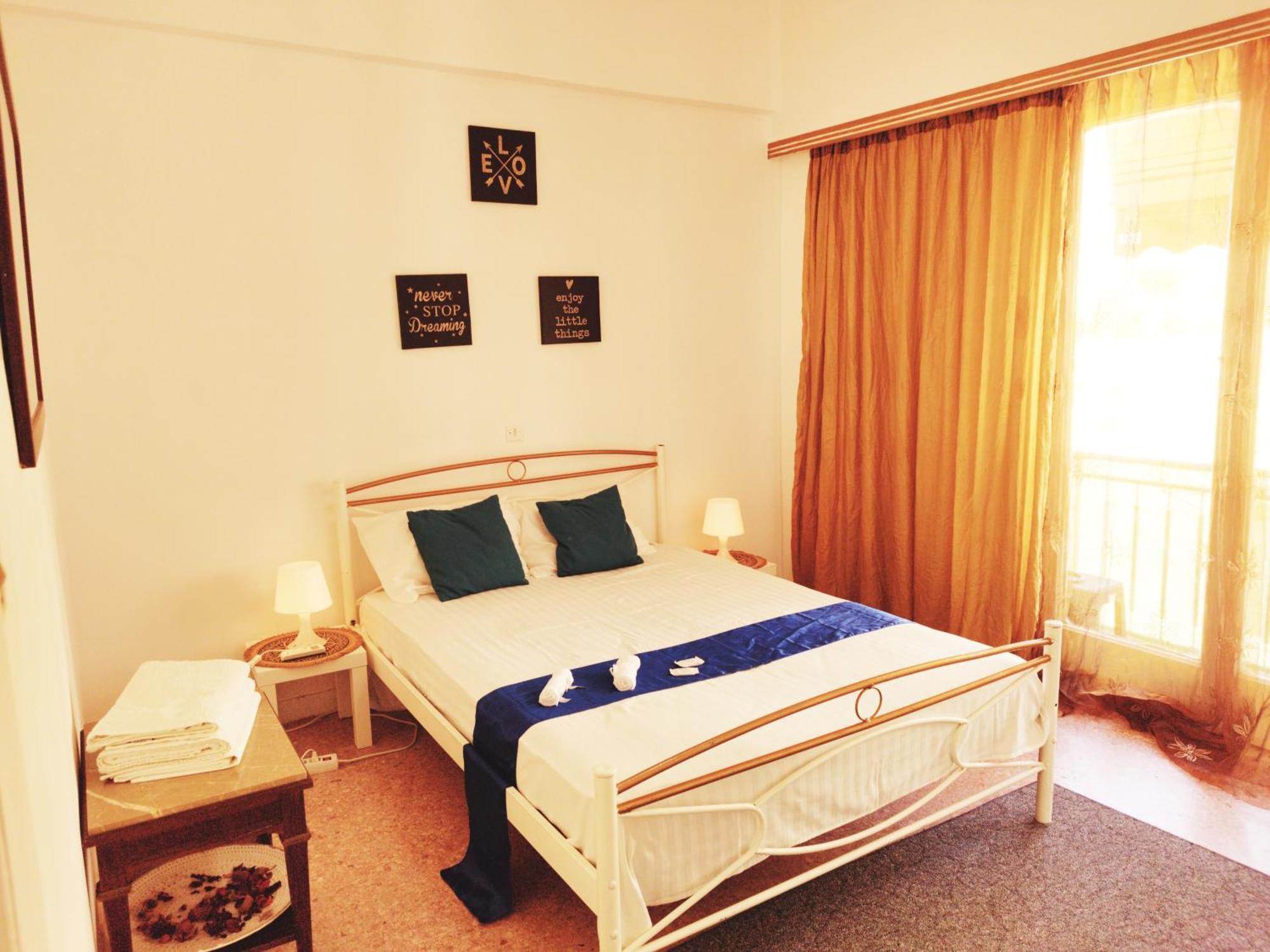 Cozy Room In Quiet Neighbourhood Atenas Quarto foto