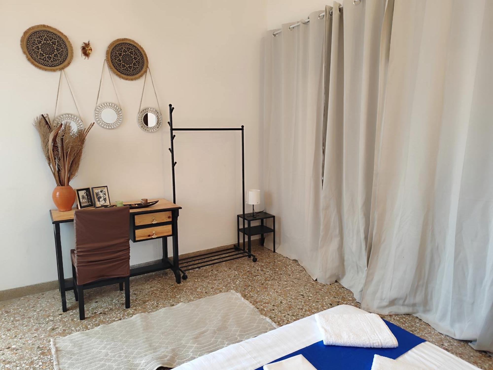 Cozy Room In Quiet Neighbourhood Atenas Exterior foto